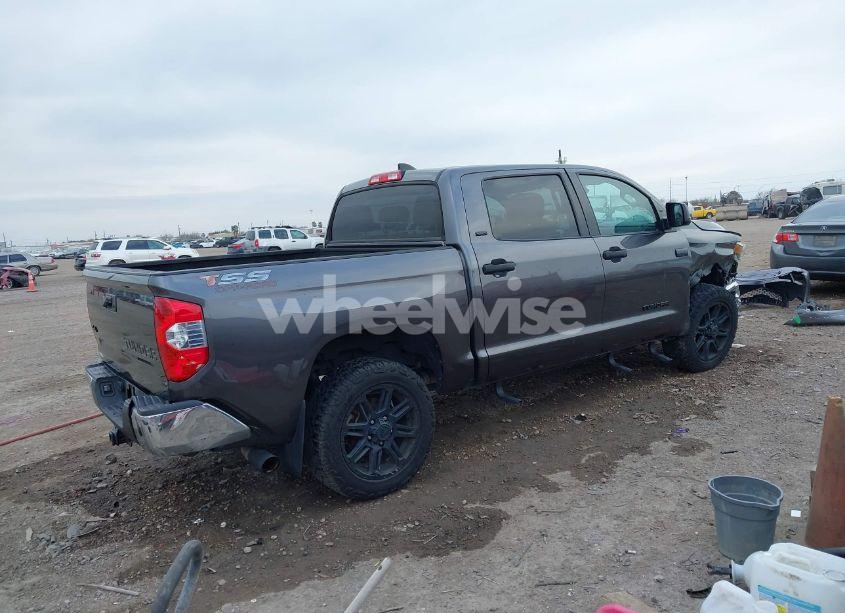 Photo 4 of 2020 Toyota Tundra SR5 (VIN 5TFDY5F15LX941947)