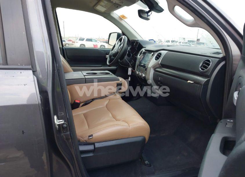 Photo 5 of 2020 Toyota Tundra SR5 (VIN 5TFDY5F15LX941947)