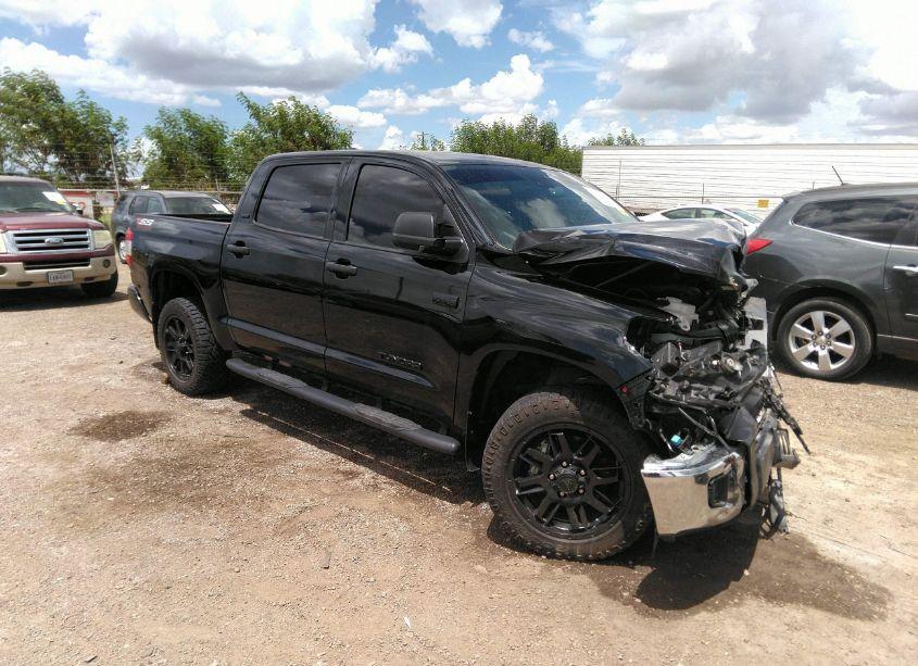 2021 Toyota Tundra SR5 (VIN 5TFDY5F15MX007353) main photo