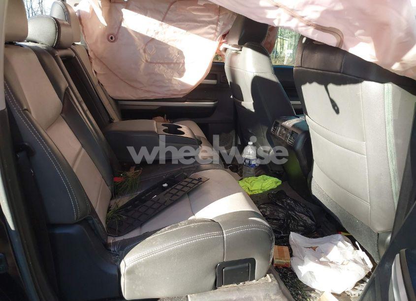 Photo 8 of 2015 Toyota Tundra SR5 5.7L V8 (VIN 5TFDY5F16FX448993)