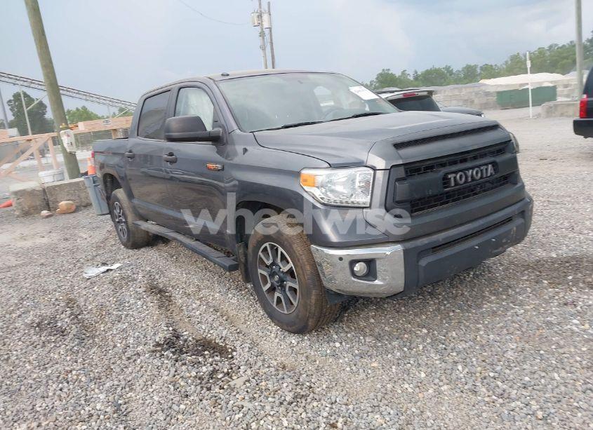 2016 Toyota Tundra SR5 5.7L V8 (VIN 5TFDY5F16GX570092) main photo