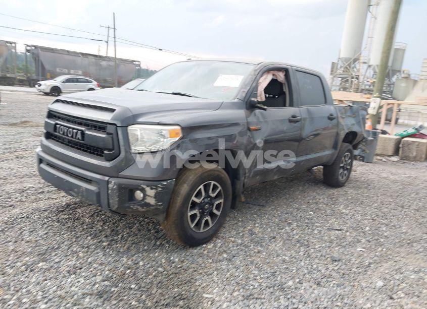 Photo 2 of 2016 Toyota Tundra SR5 5.7L V8 (VIN 5TFDY5F16GX570092)