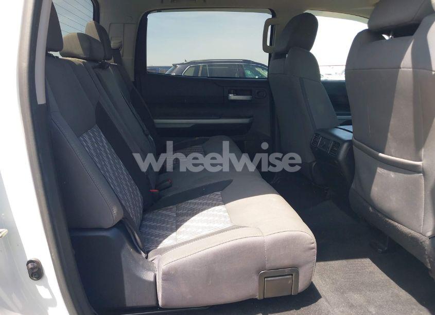 Photo 8 of 2019 Toyota Tundra SR5 5.7L V8 (VIN 5TFDY5F16KX861779)