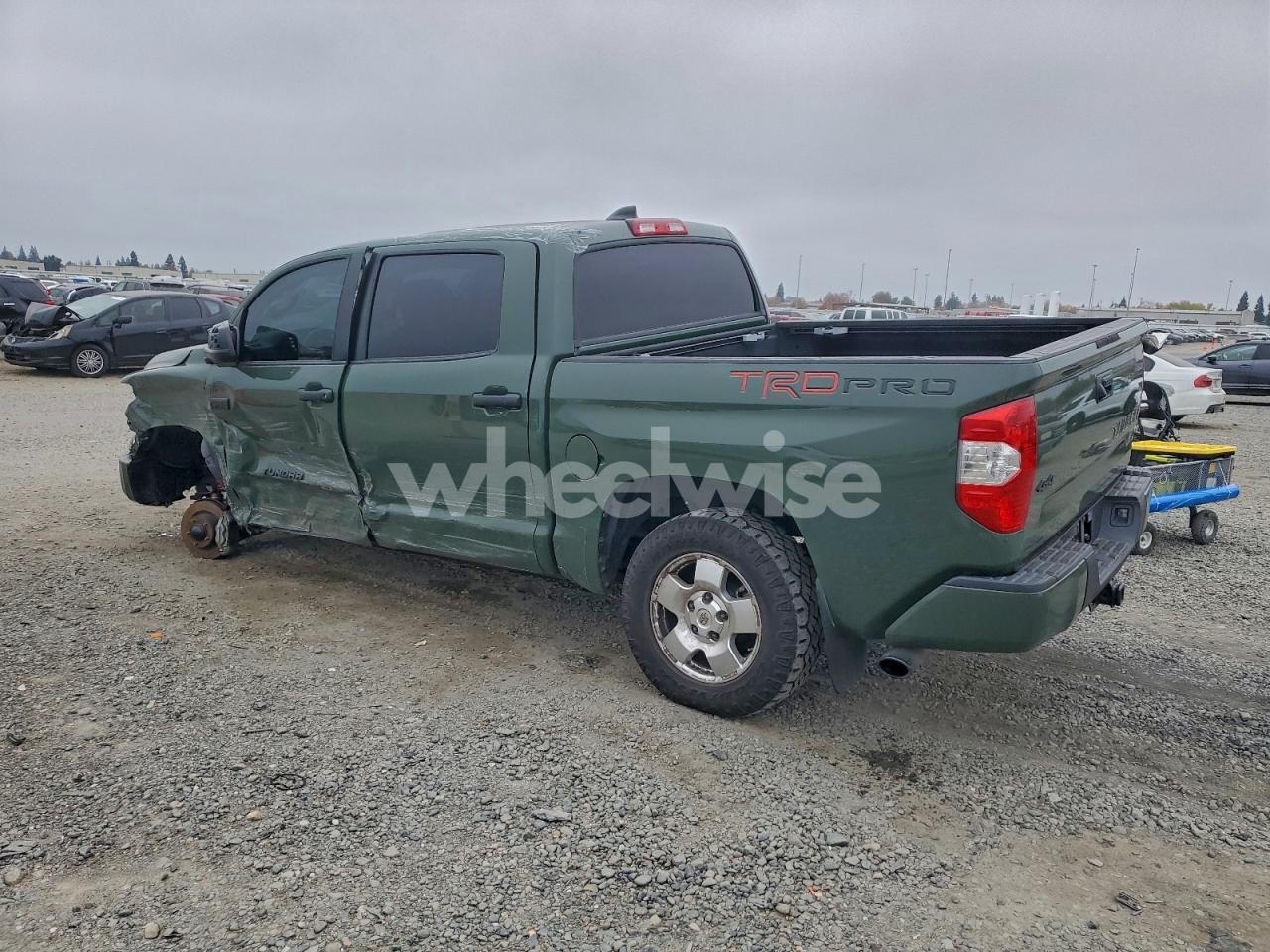 Photo 2 of 2020 TOYOTA TUNDRA CREWMAX SR5 (VIN 5TFDY5F16LX880169)