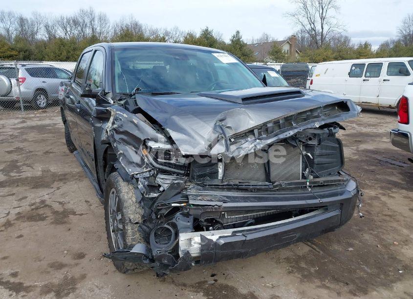 2020 Toyota Tundra SR5 (VIN 5TFDY5F16LX923392) main photo