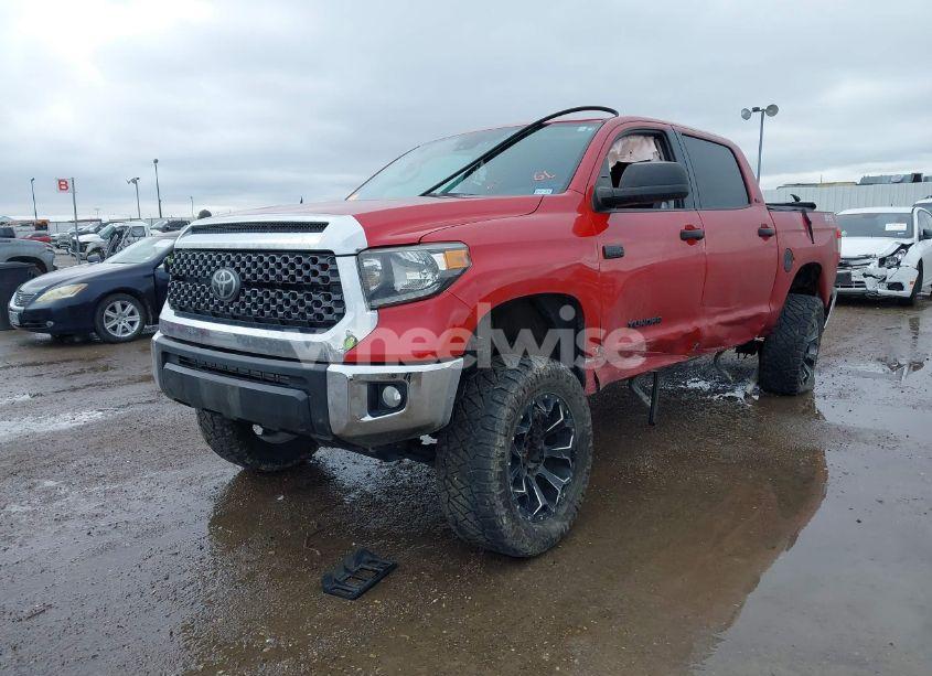 Photo 2 of 2020 Toyota Tundra SR5 (VIN 5TFDY5F16LX938135)