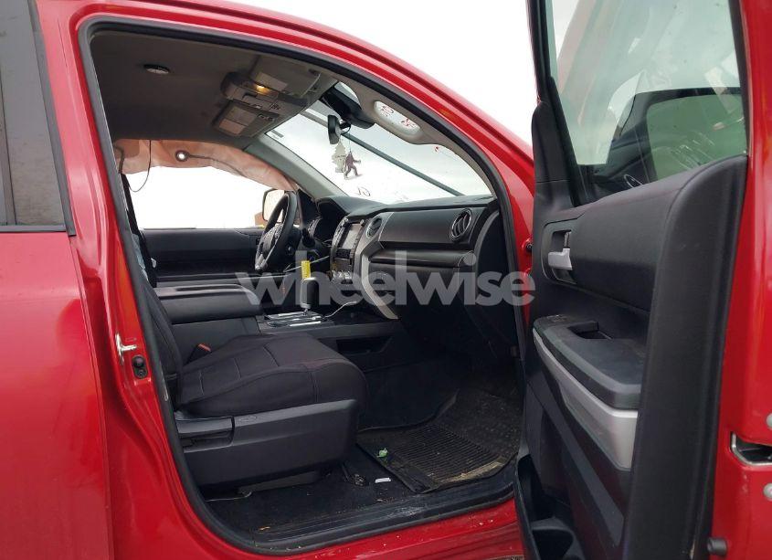 Photo 5 of 2020 Toyota Tundra SR5 (VIN 5TFDY5F16LX938135)