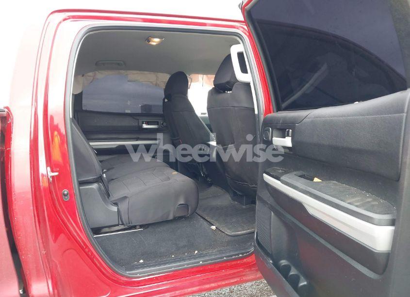 Photo 8 of 2020 Toyota Tundra SR5 (VIN 5TFDY5F16LX938135)