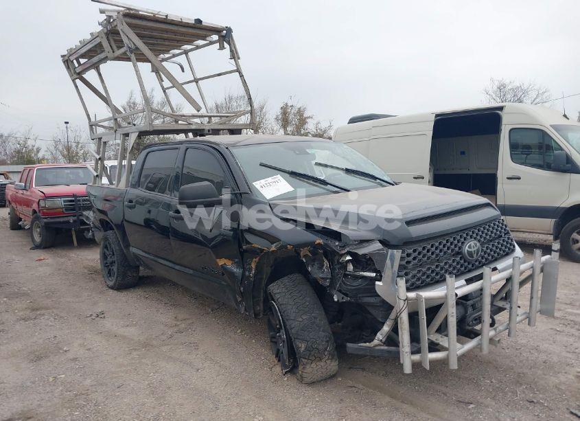 2020 Toyota Tundra SR5 (VIN 5TFDY5F16LX942170) main photo