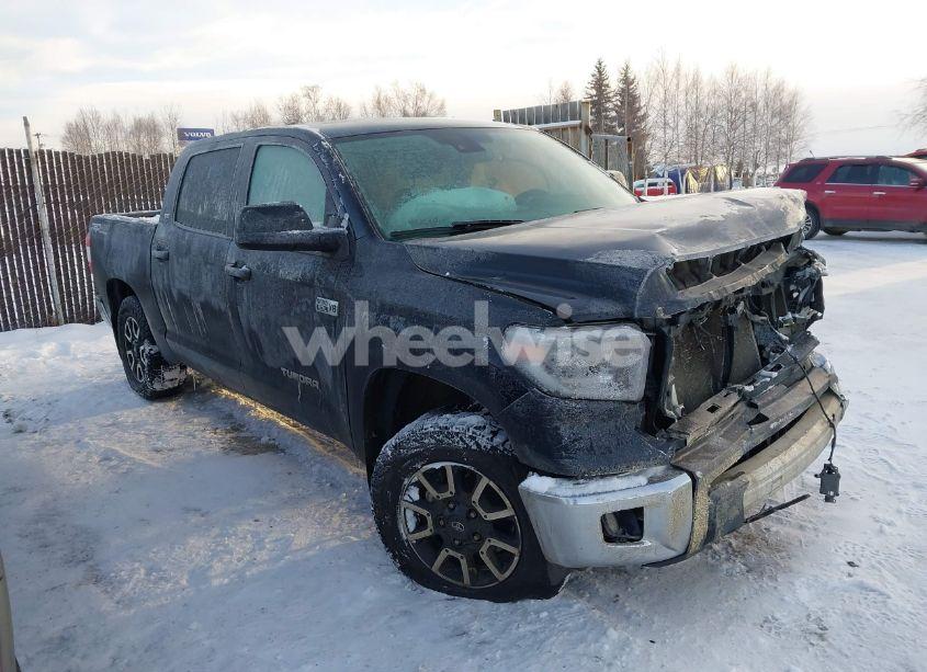 2021 Toyota Tundra CREWMAX SR5/CREWMAX TRD PRO (VIN 5TFDY5F16MX018619) main photo