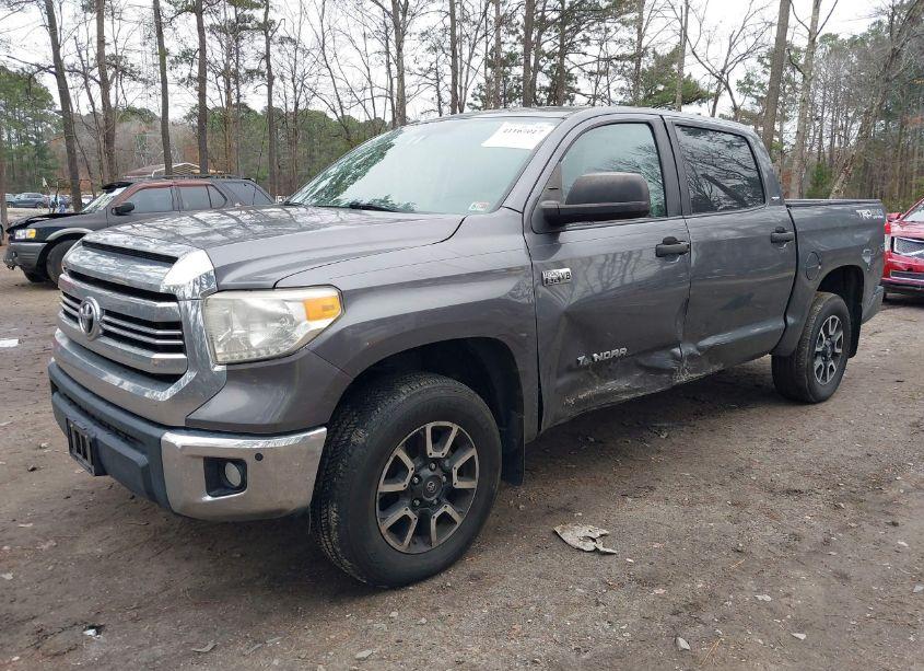 Photo 2 of 2016 Toyota Tundra SR5 5.7L V8 (VIN 5TFDY5F17GX556363)