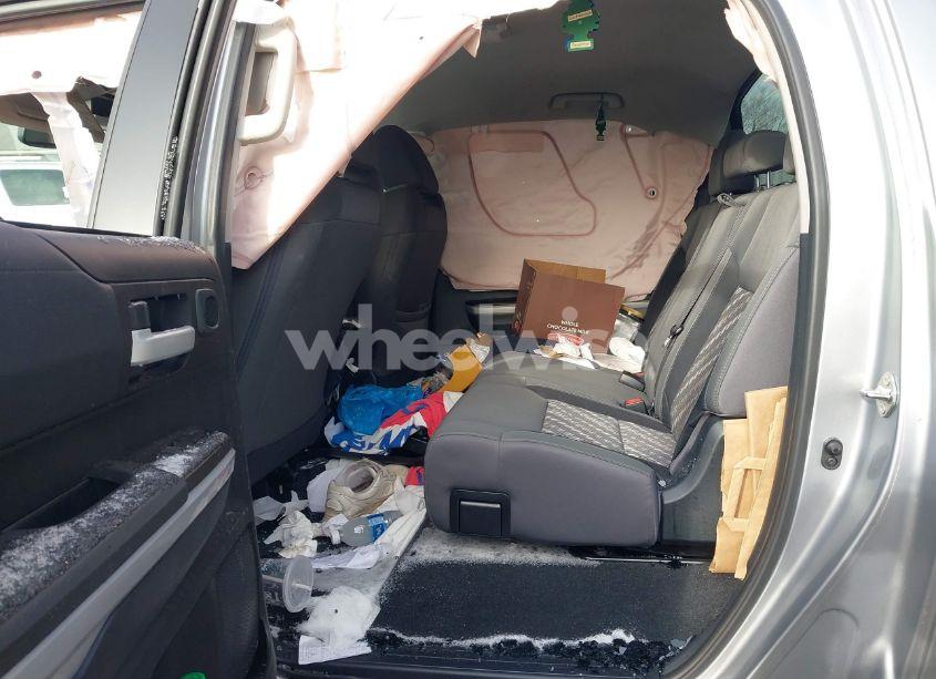 Photo 8 of 2019 Toyota Tundra SR5 5.7L V8 (VIN 5TFDY5F17KX825602)