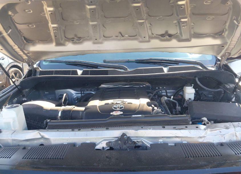 Photo 10 of 2019 Toyota Tundra SR5 5.7L V8 (VIN 5TFDY5F17KX828452)