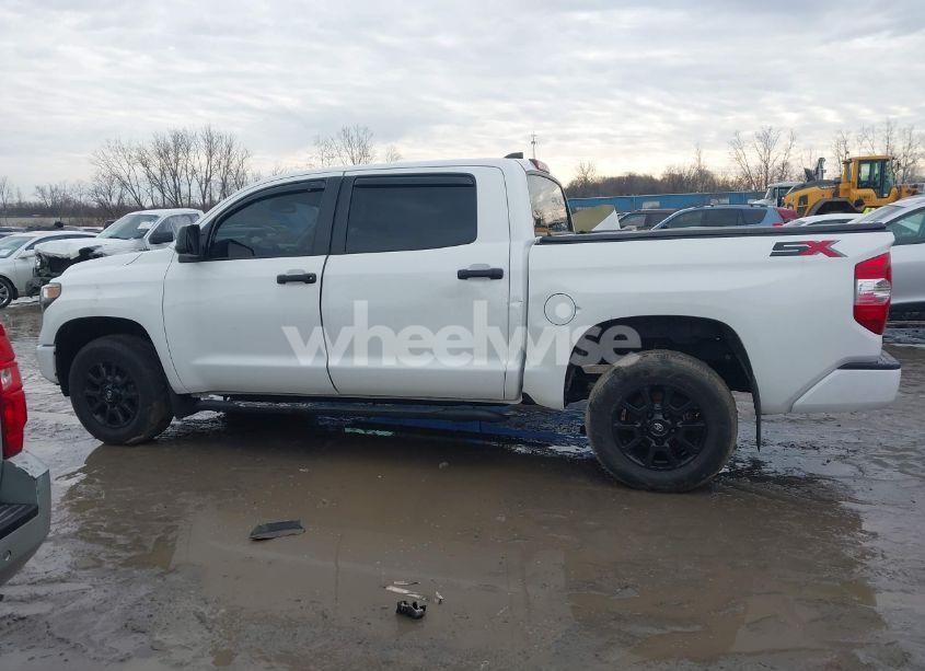 Photo 14 of 2021 Toyota Tundra SR5 (VIN 5TFDY5F17MX029063)