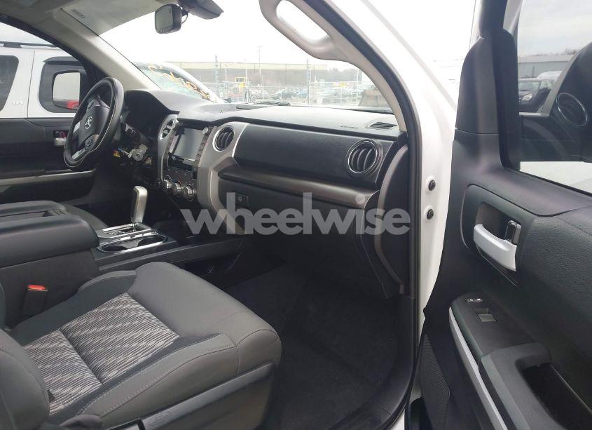 Photo 5 of 2021 Toyota Tundra SR5 (VIN 5TFDY5F17MX029063)