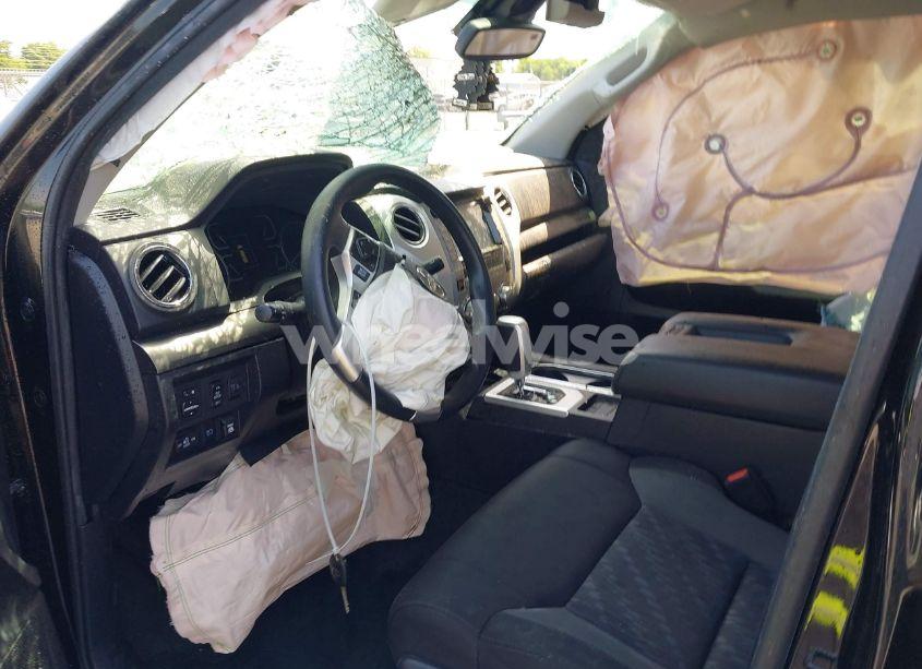 Photo 5 of 2021 Toyota Tundra SR5 (VIN 5TFDY5F17MX991623)