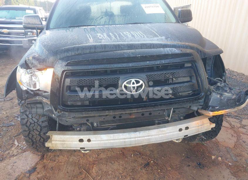 Photo 6 of 2012 Toyota Tundra CREWMAX SR5 (VIN 5TFDY5F18CX213197)