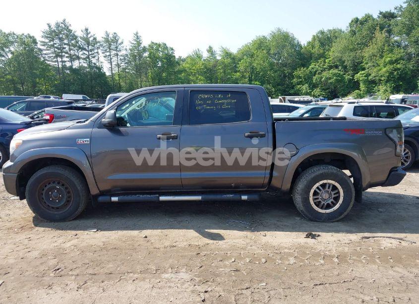 Photo 15 of 2013 Toyota Tundra GRADE 5.7L V8 (VIN 5TFDY5F18DX277032)