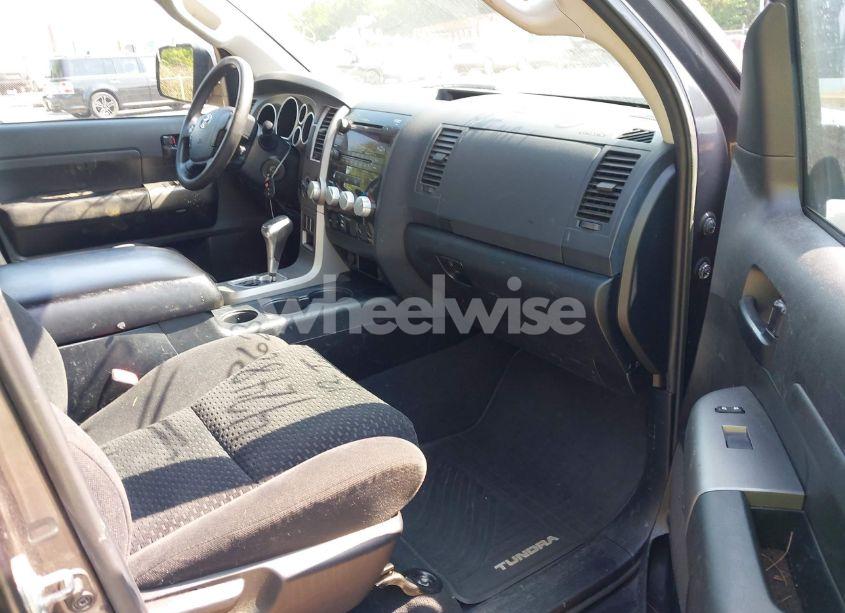 Photo 5 of 2013 Toyota Tundra GRADE 5.7L V8 (VIN 5TFDY5F18DX277032)