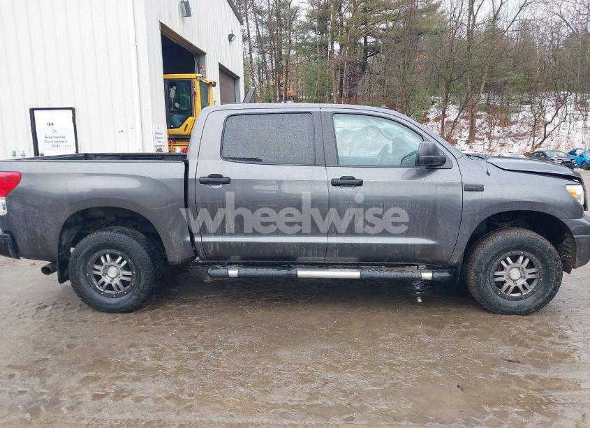 Photo 14 of 2013 Toyota Tundra GRADE 5.7L V8 (VIN 5TFDY5F18DX309798)