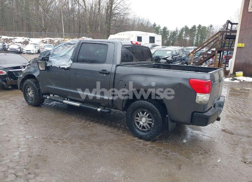 Photo 3 of 2013 Toyota Tundra GRADE 5.7L V8 (VIN 5TFDY5F18DX309798)