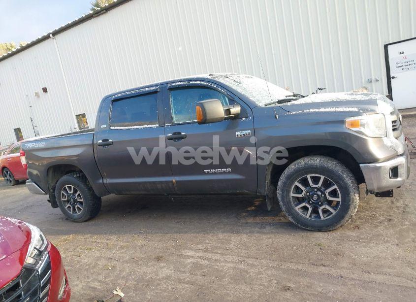 Photo 13 of 2014 Toyota Tundra SR5 5.7L V8 (VIN 5TFDY5F18EX394014)