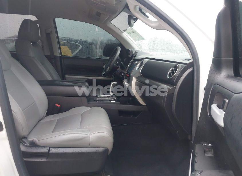 Photo 5 of 2021 Toyota Tundra SR5 (VIN 5TFDY5F18MX037026)