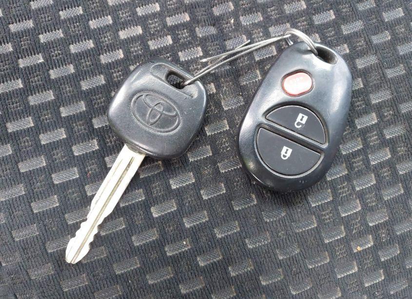 Photo 11 of 2011 Toyota Tundra GRADE 5.7L V8 (VIN 5TFDY5F19BX199020)