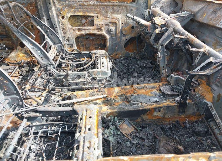 Photo 5 of 2011 Toyota Tundra GRADE 5.7L V8 (VIN 5TFDY5F19BX205110)