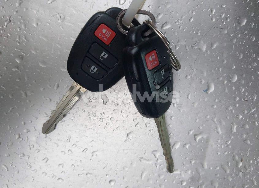 Photo 11 of 2018 Toyota Tundra SR5 5.7L V8 (VIN 5TFDY5F19JX744986)