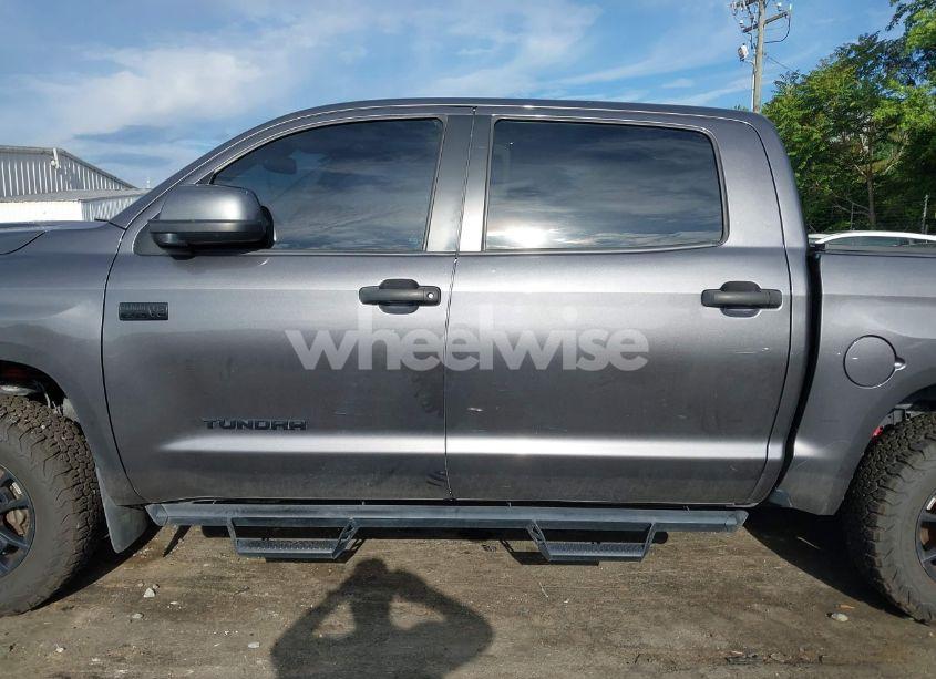 Photo 14 of 2021 Toyota Tundra TRD PRO (VIN 5TFDY5F19MX004939)