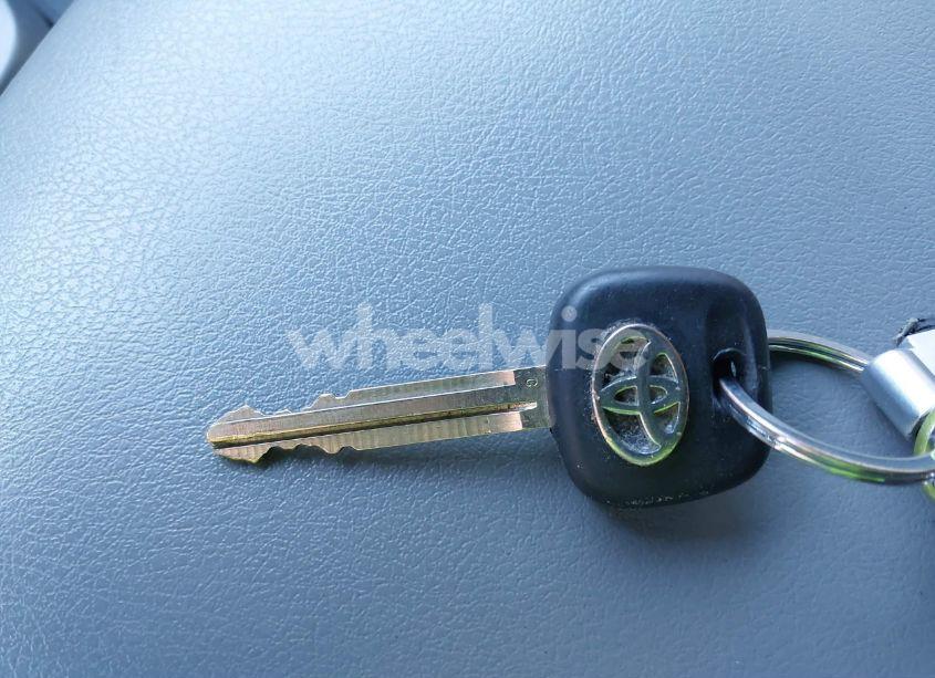 Photo 11 of 2011 Toyota Tundra GRADE 5.7L V8 (VIN 5TFDY5F1XBX163353)