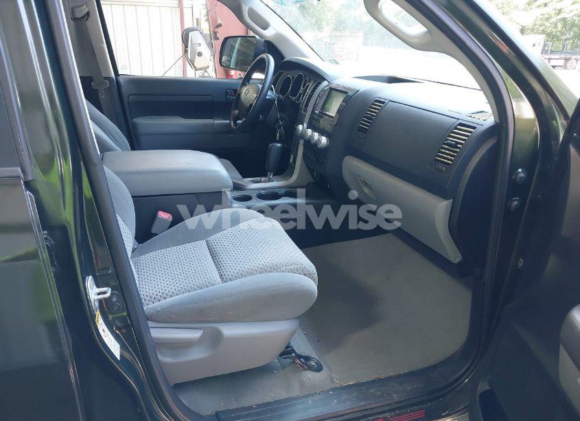 Photo 5 of 2011 Toyota Tundra GRADE 5.7L V8 (VIN 5TFDY5F1XBX163353)