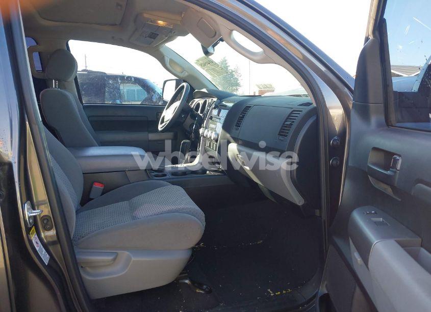 Photo 5 of 2012 Toyota Tundra GRADE 5.7L V8 (VIN 5TFDY5F1XCX240854)