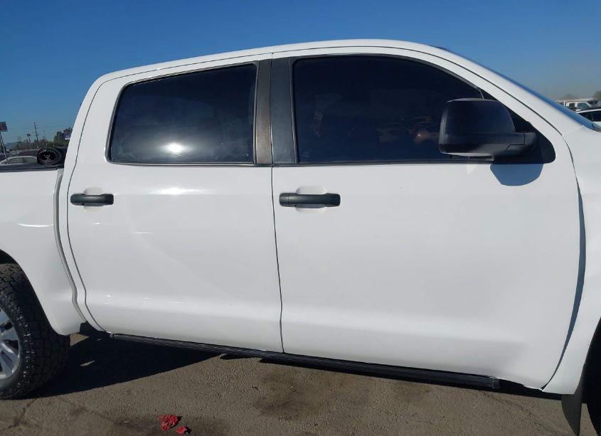 Photo 13 of 2020 Toyota Tundra SR5 (VIN 5TFDY5F1XLX931446)