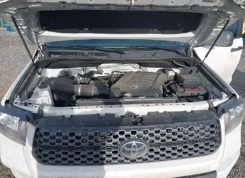 Photo 10 of 2021 Toyota Tundra SR5 (VIN 5TFDY5F1XMX029817)