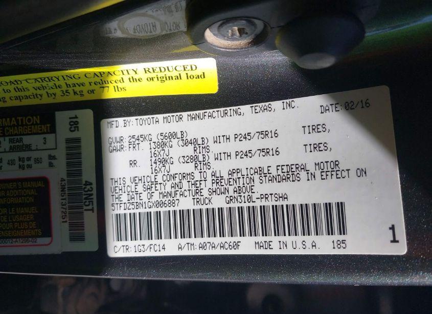Photo 9 of 2016 Toyota Tacoma SR5 V6 (VIN 5TFDZ5BN1GX006887)