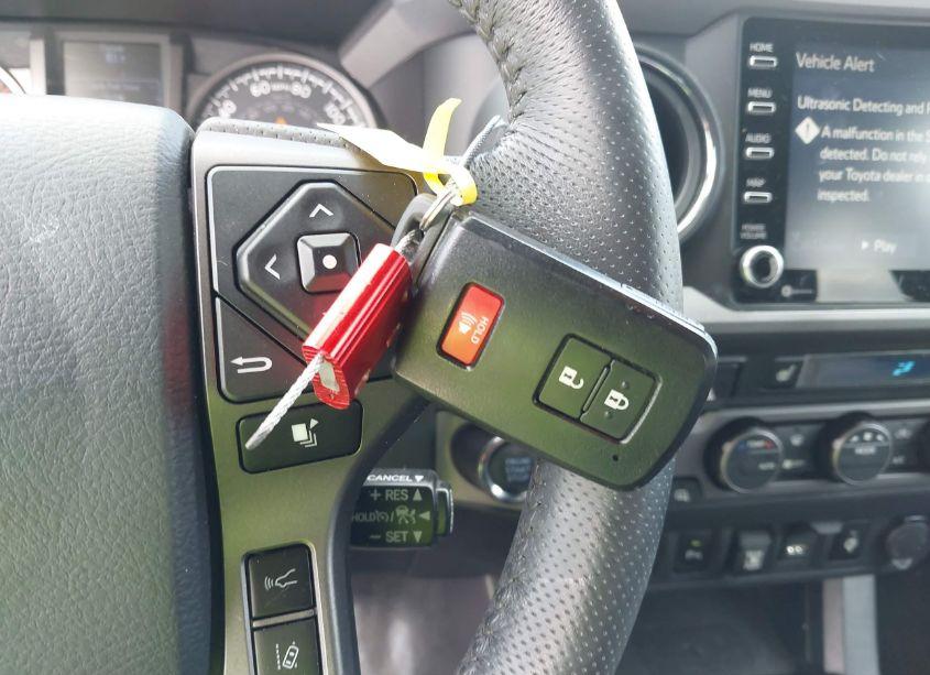 Photo 11 of 2020 Toyota Tacoma TRD OFF-ROAD (VIN 5TFDZ5BN1LX054075)