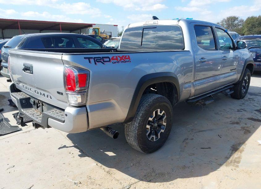 Photo 4 of 2020 Toyota Tacoma TRD OFF-ROAD (VIN 5TFDZ5BN1LX054075)