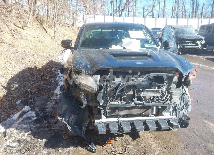 Photo 19 of 2017 Toyota Tacoma TRD SPORT (VIN 5TFDZ5BN4HX016542)