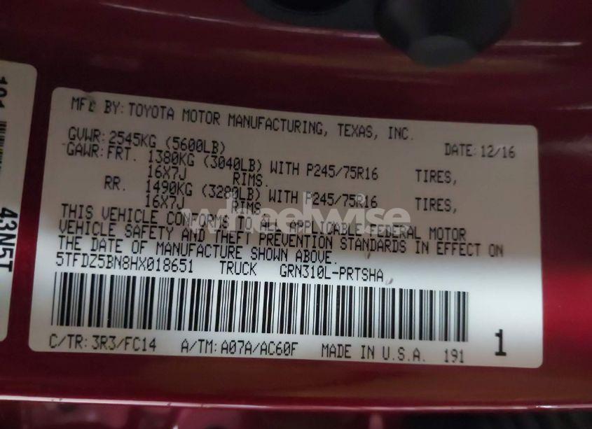 Photo 9 of 2017 Toyota Tacoma SR5 V6 (VIN 5TFDZ5BN8HX018651)