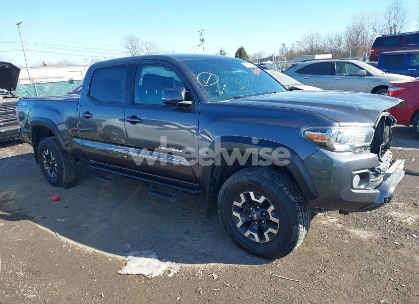 Photo 13 of 2020 Toyota Tacoma TRD OFF-ROAD (VIN 5TFDZ5BN8LX055658)