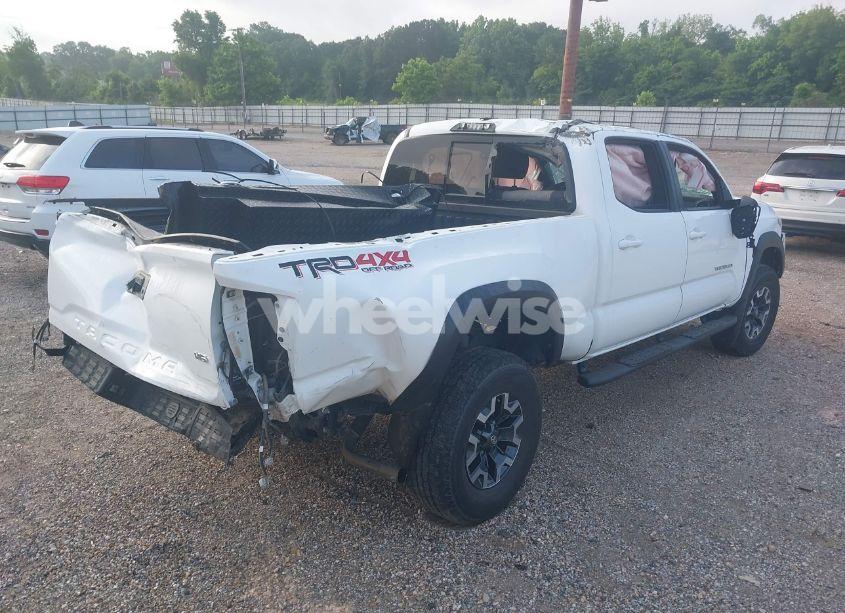 Photo 4 of 2021 Toyota Tacoma TRD OFF-ROAD (VIN 5TFDZ5BN8MX067522)