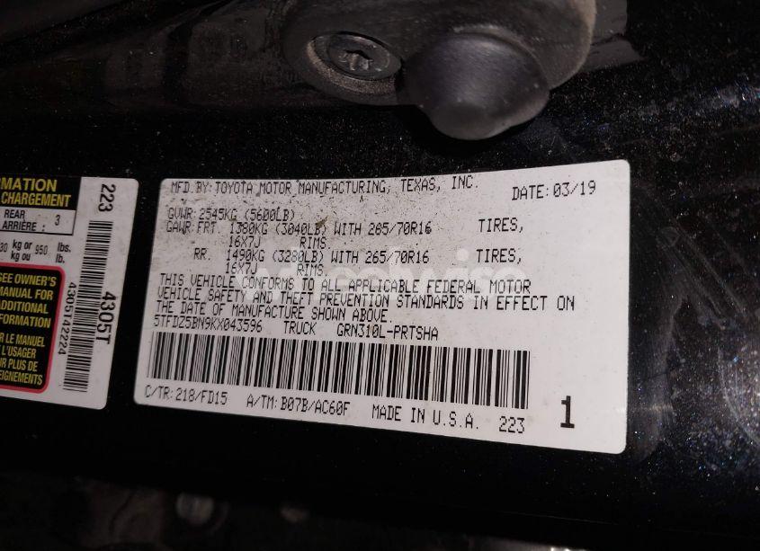 Photo 9 of 2019 Toyota Tacoma TRD OFF ROAD (VIN 5TFDZ5BN9KX043596)