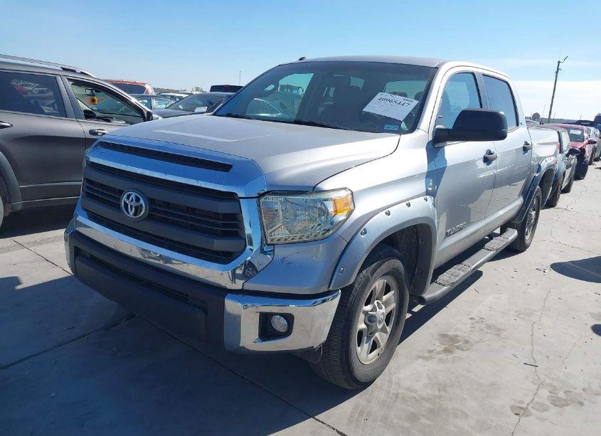 Photo 2 of 2014 Toyota Tundra SR5 4.6L V8 (VIN 5TFEM5F10EX082351)
