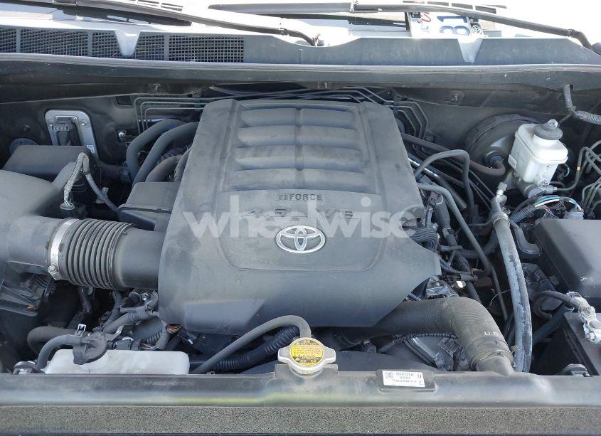 Photo 10 of 2017 Toyota Tundra SR5 4.6L V8 (VIN 5TFEM5F10HX120309)