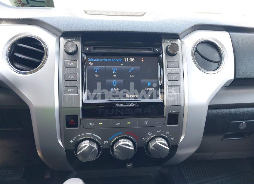 Photo 18 of 2017 Toyota Tundra SR5 4.6L V8 (VIN 5TFEM5F10HX120309)