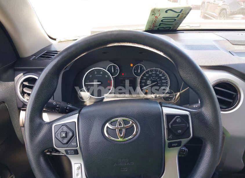 Photo 7 of 2017 Toyota Tundra SR5 4.6L V8 (VIN 5TFEM5F10HX120309)