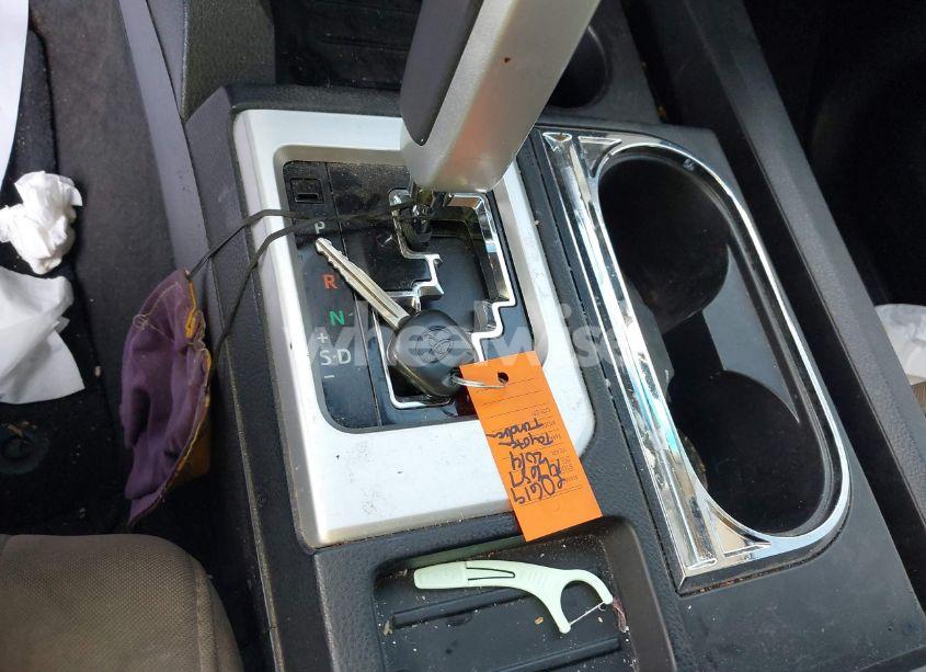 Photo 11 of 2014 Toyota Tundra SR5 4.6L V8 (VIN 5TFEM5F11EX074792)