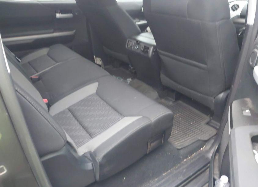 Photo 8 of 2017 Toyota Tundra SR5 4.6L V8 (VIN 5TFEM5F11HX113515)